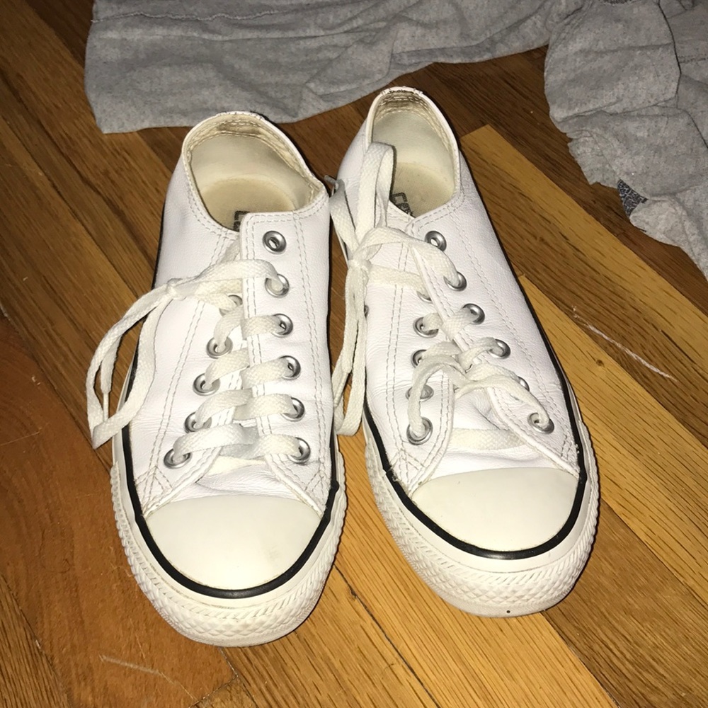 White converse